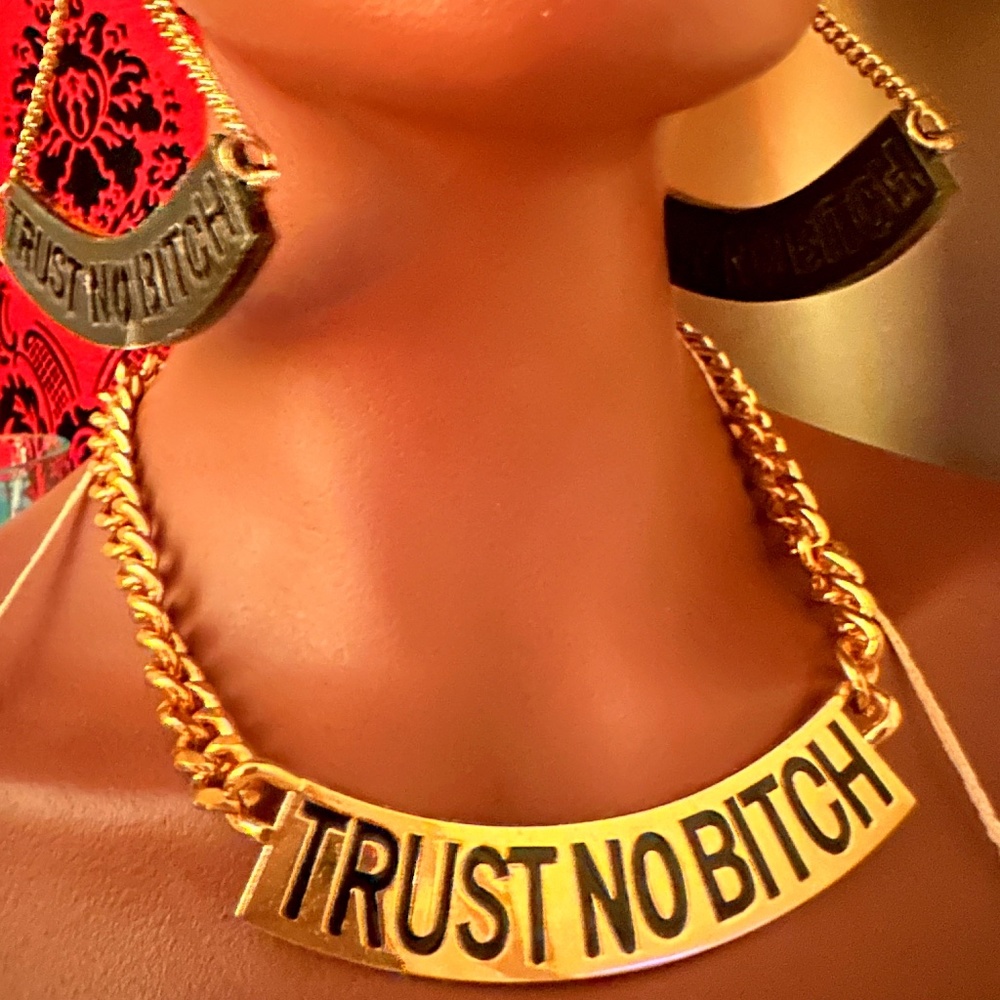 Trust No B Necklace
